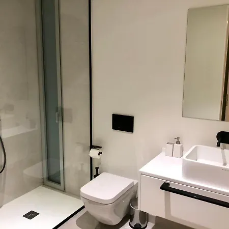 Rocavista - With Heated Rooftop Pool And Amazing Ocean View * 아데제