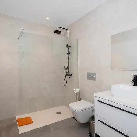 Rocavista - With Heated Rooftop Pool And Amazing Ocean View Villa