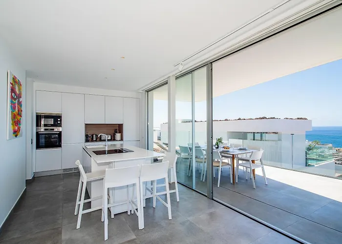 Rocavista - With Heated Rooftop Pool And Amazing Ocean View