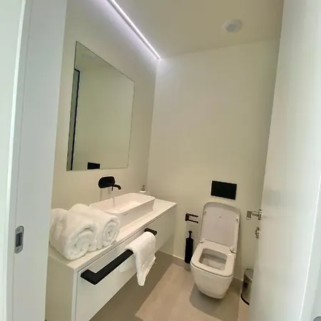 Rocavista - With Heated Rooftop Pool And Amazing Ocean View