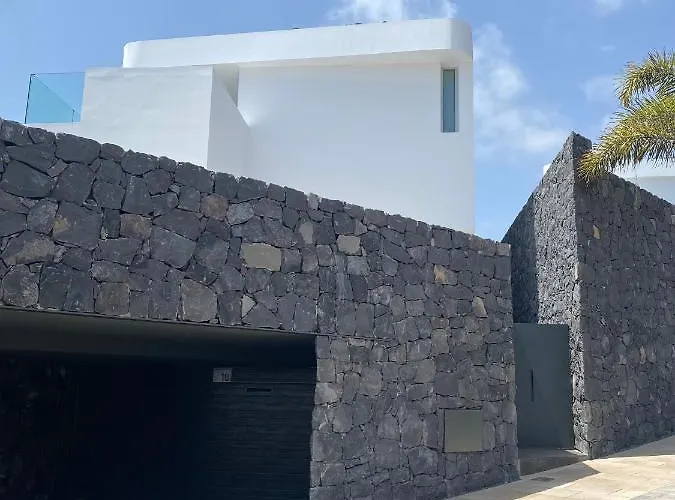 Rocavista - With Heated Rooftop Pool And Amazing Ocean View Vila Costa Adeje (Tenerife)