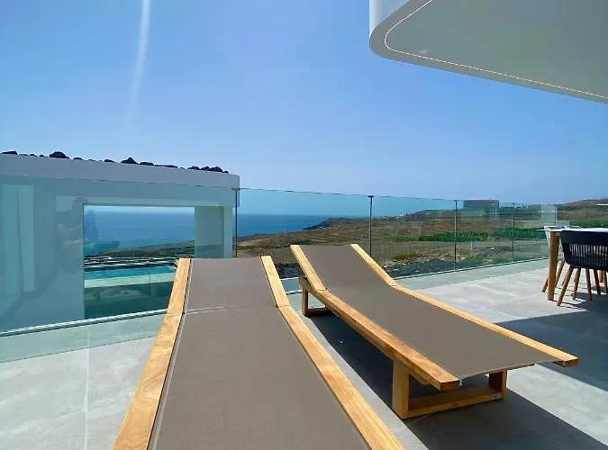 Rocavista - With Heated Rooftop Pool And Amazing Ocean View *
